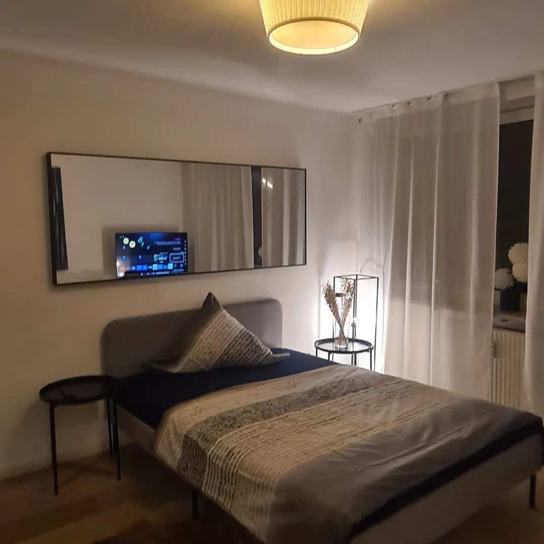 1 Bedroom 1 Bedroom