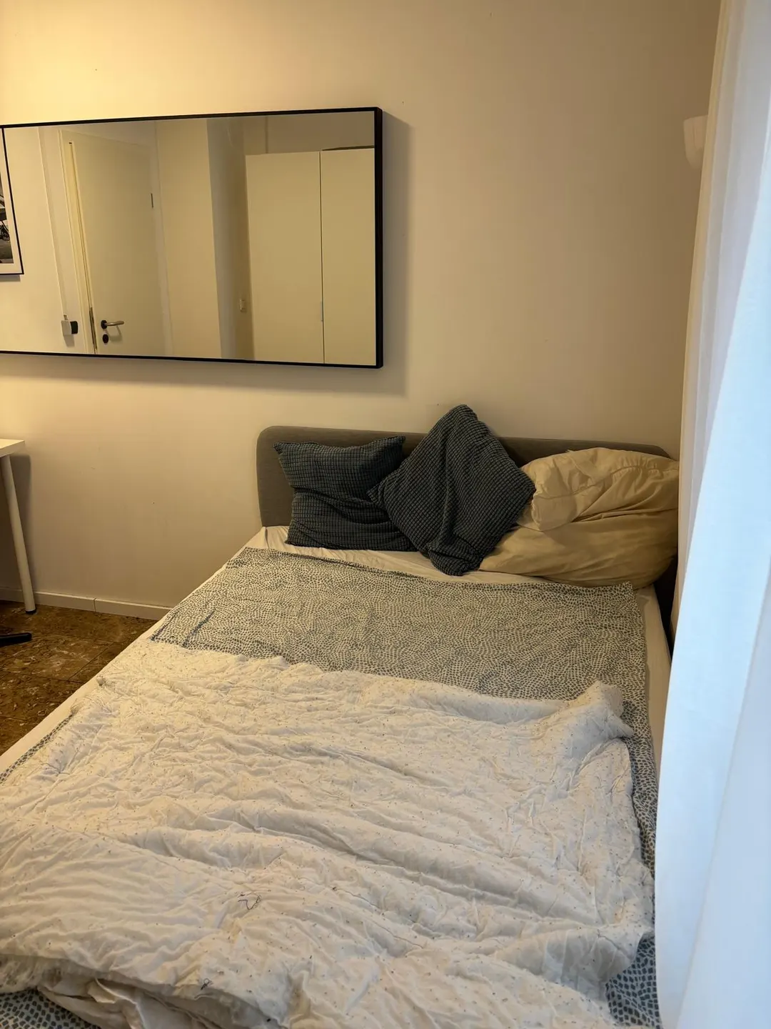 2 Bedroom