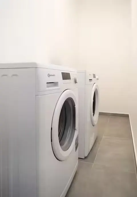 01-laundry-room.jpg